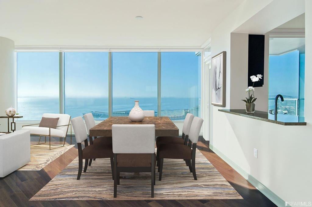 425 1st St #1902 San Francisco, CA 94105