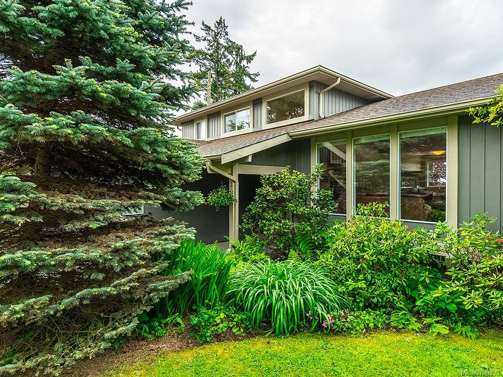 599 Ridgegrove Ave