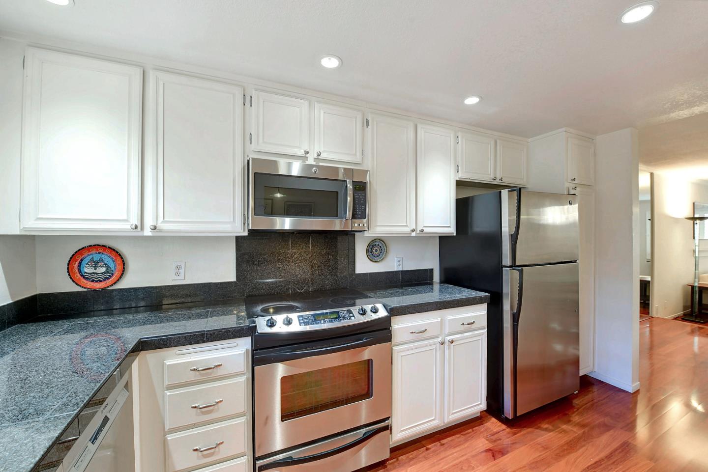1713 Sandy Creek Lane