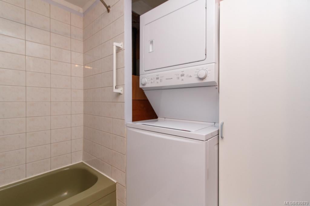 22-2807 Sooke Lake Rd
