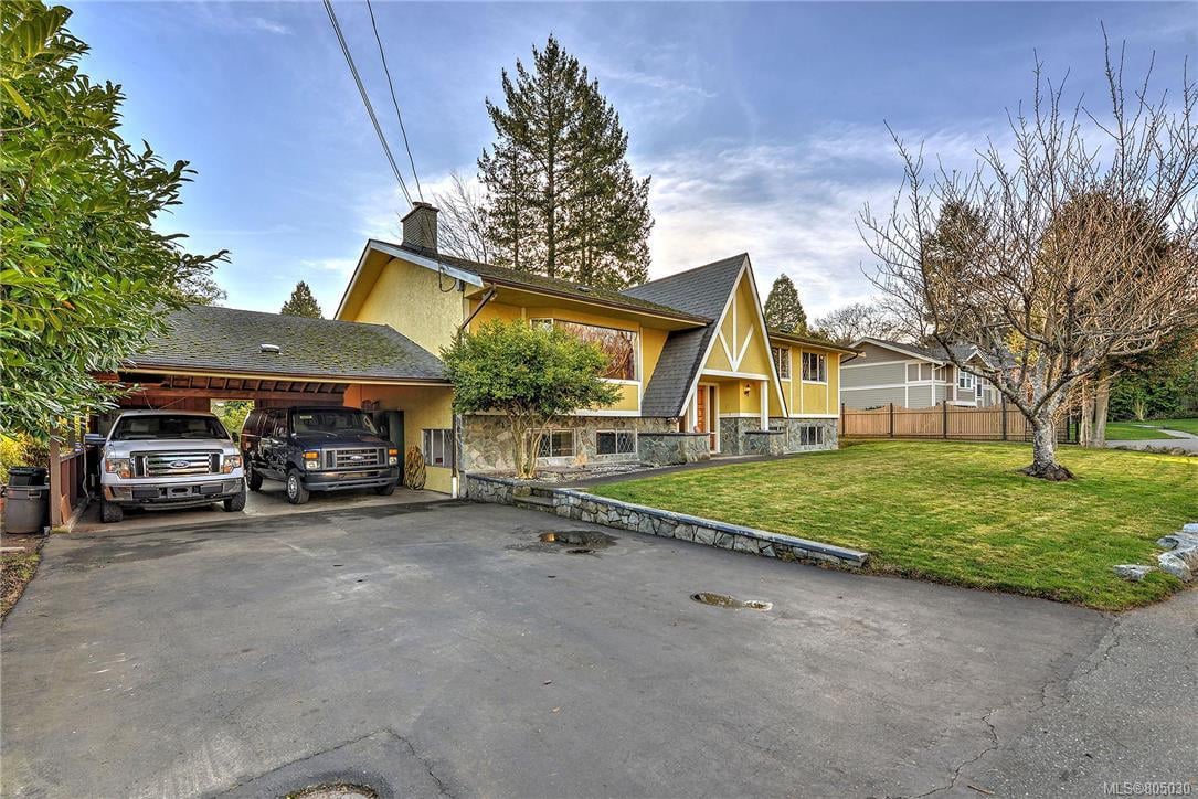 2091 Stonehewer Pl