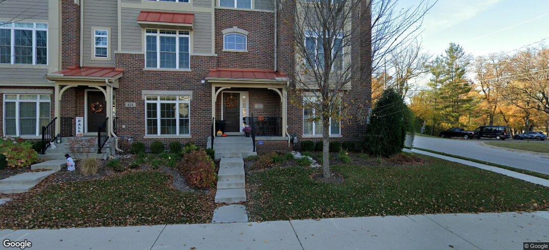 482 N First St