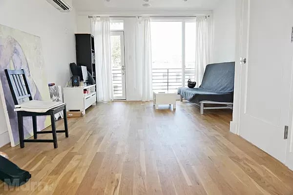 530 Lafayette Avenue Unit: 2F