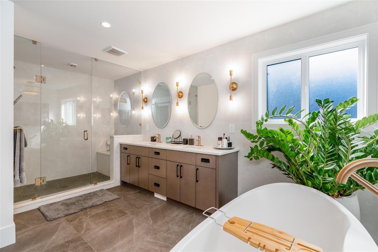1-22206 88 Ave