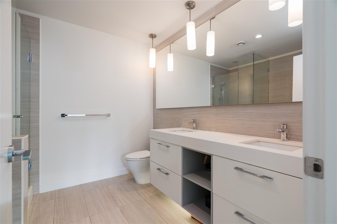509-4867 Cambie St