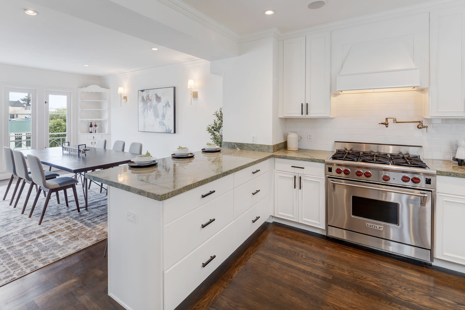 2257 Beach