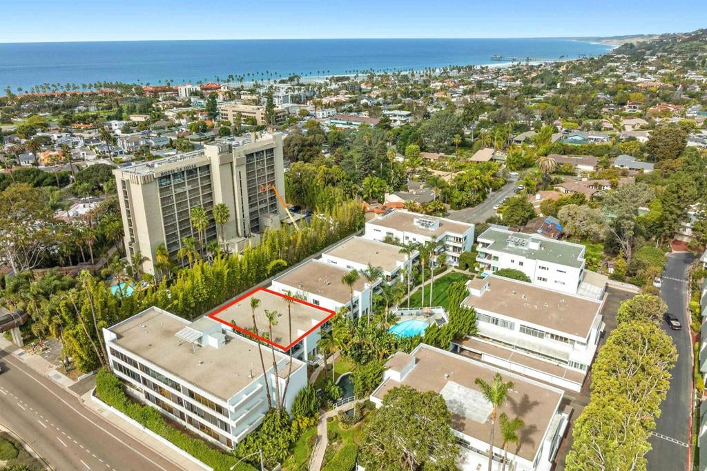 14-2354 Torrey Pines Rd, La Jolla