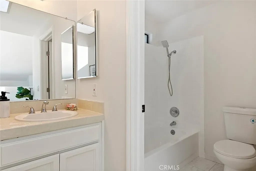 5708 Skyview Way UNIT A