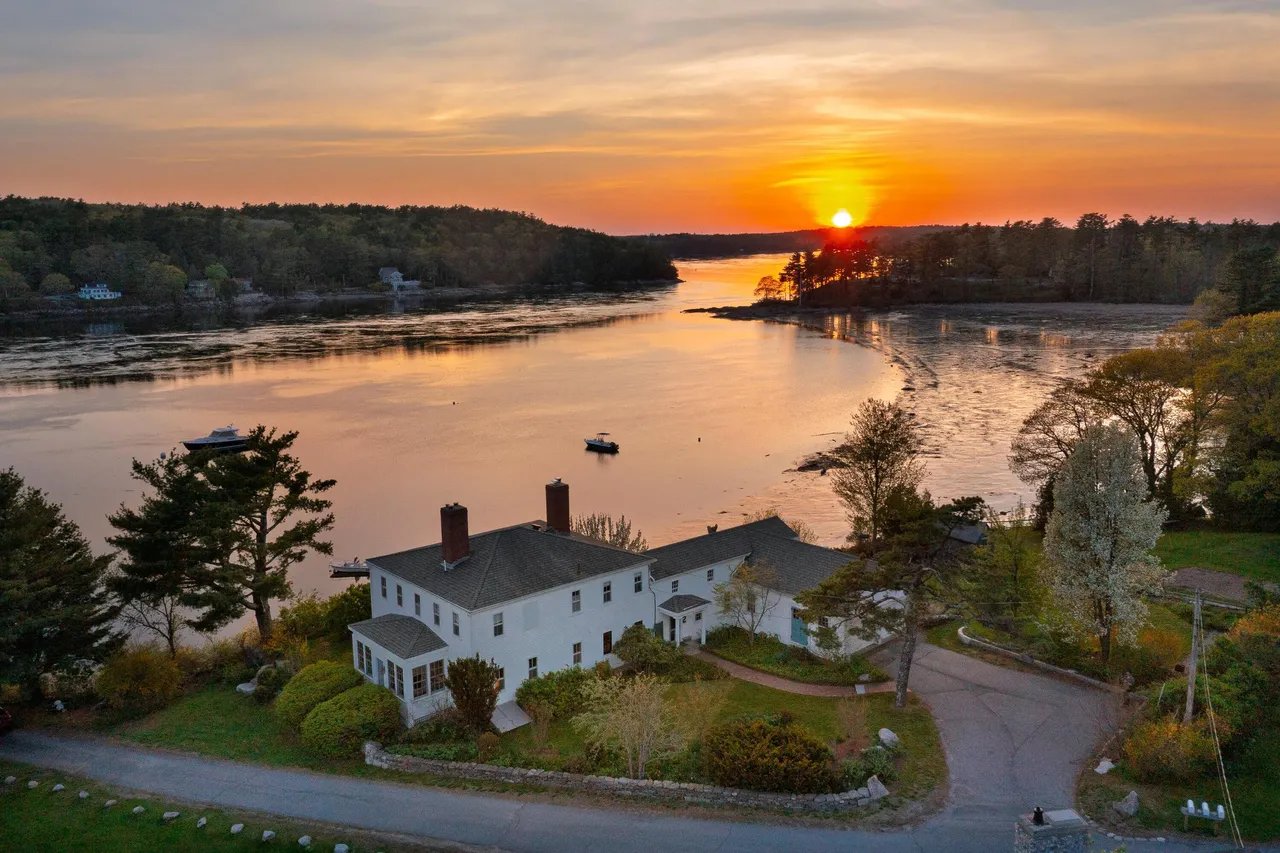 New Listing: 2 Old Stage Road, Woolwich, ME 04579 – $1,585,000