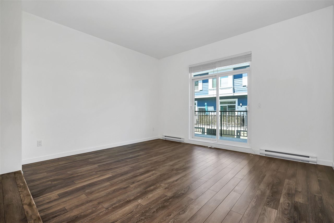 81-16678 25 Ave