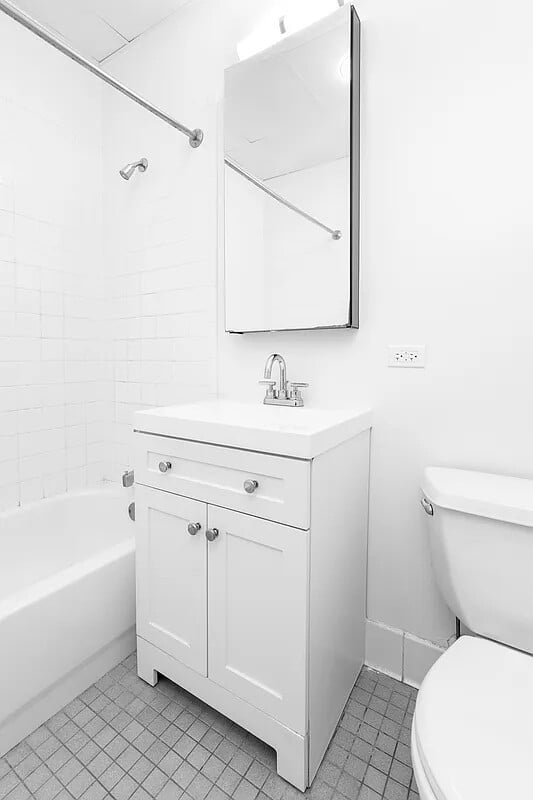 135-141 William Street, Apt 9B