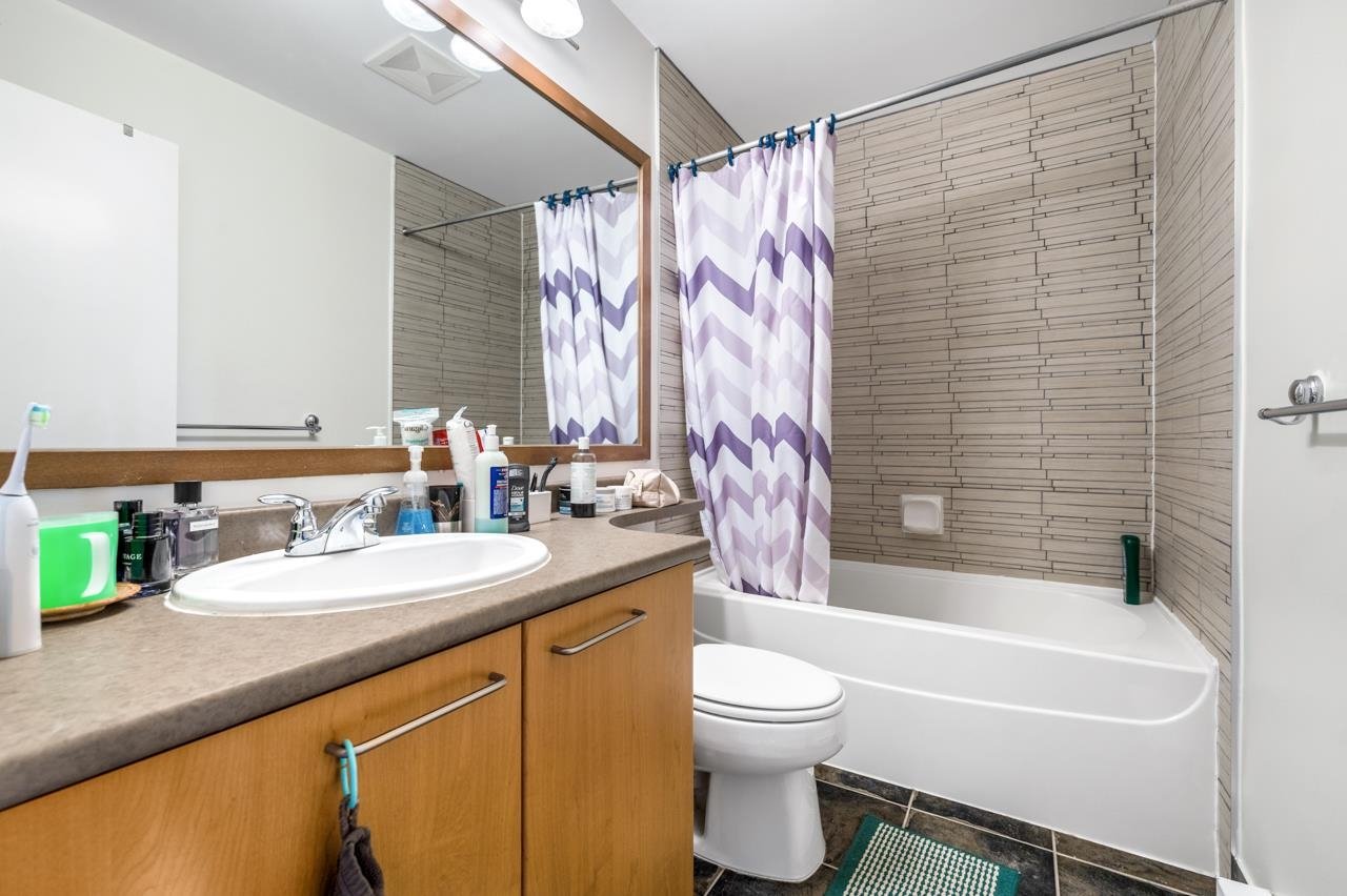 23-5988 Lancing Rd