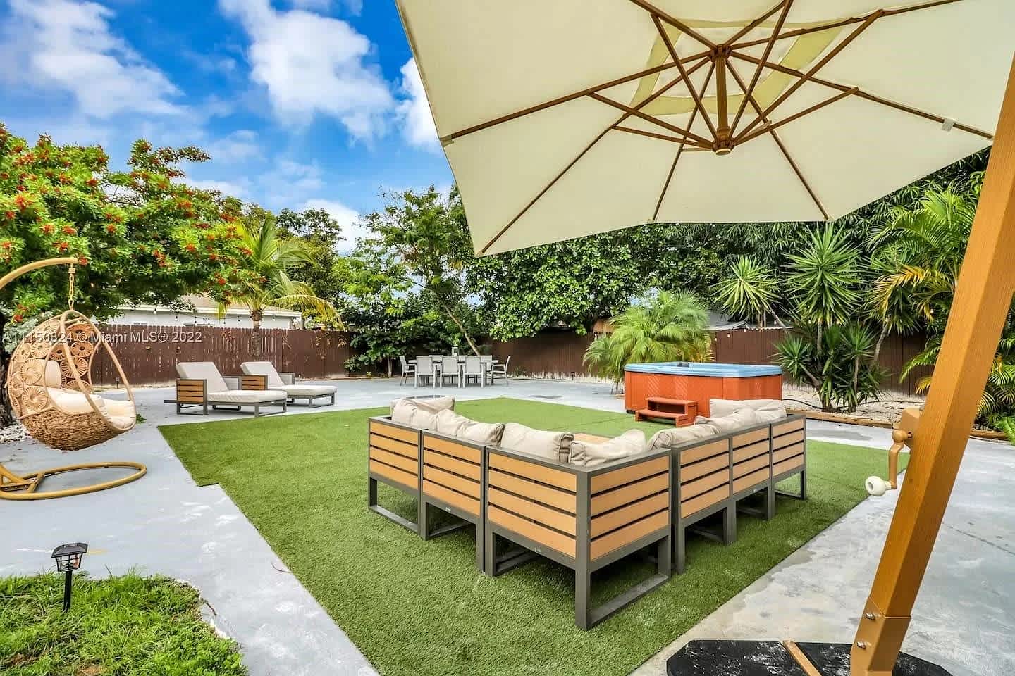 91 NW 51st Street