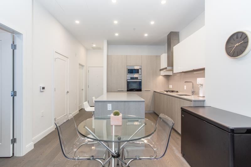 102-4932 Cambie Street, Vancouver