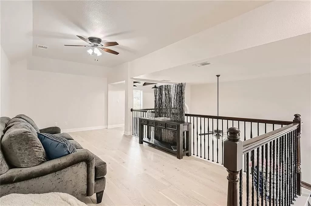 232 Sunrise Ridge Cv