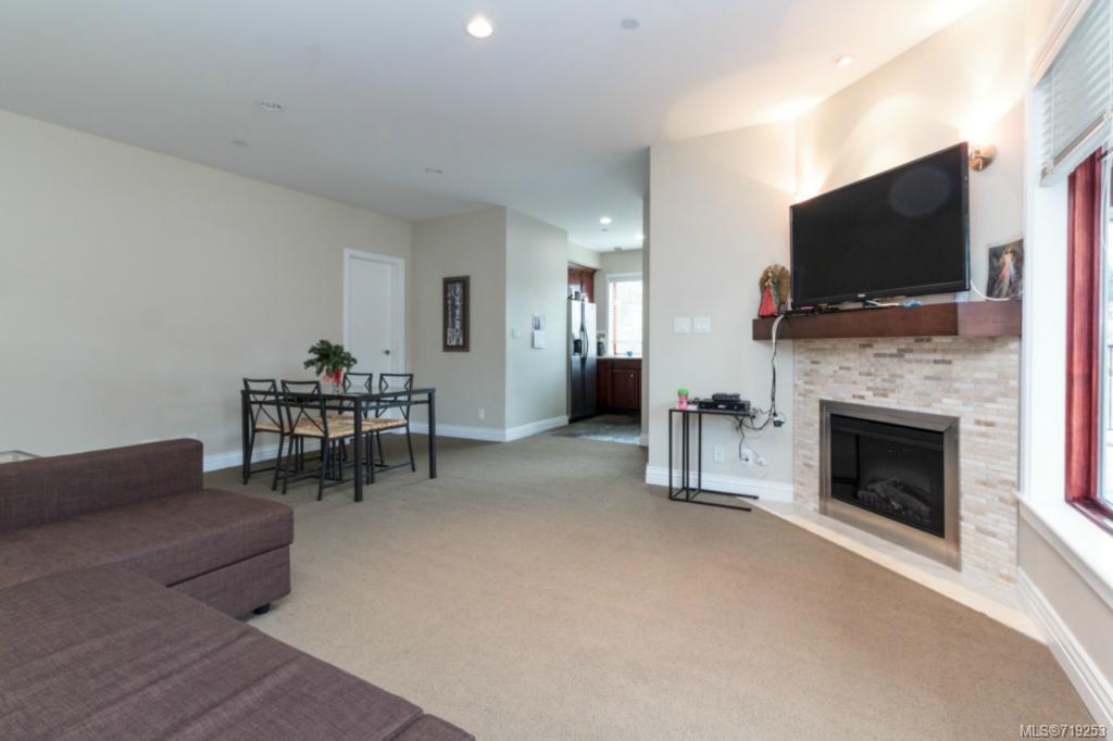 219-1335 Bear Mountain Pkwy, Langford