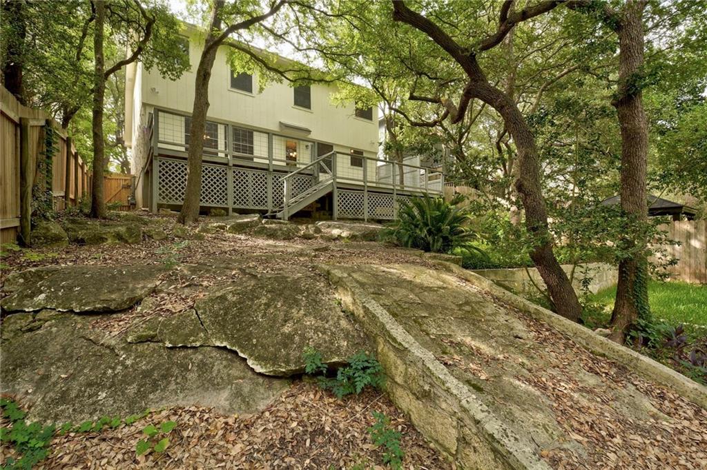 Stunning Milwood Home: Prime Location and Secluded Backyard that Backs to a Greenspace!