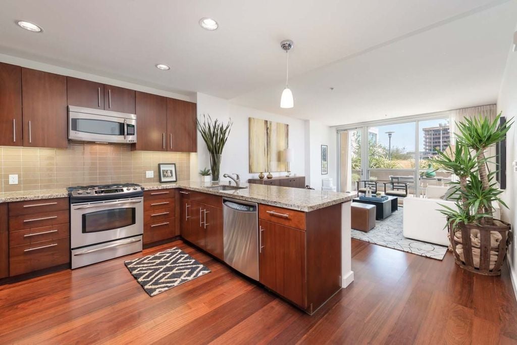 Park Terrace 325 Berry St, #317