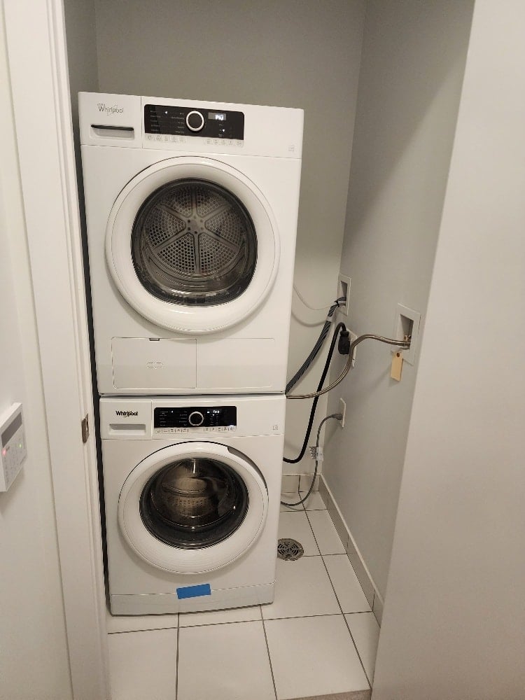 251 Manitoba St, Unit 2608