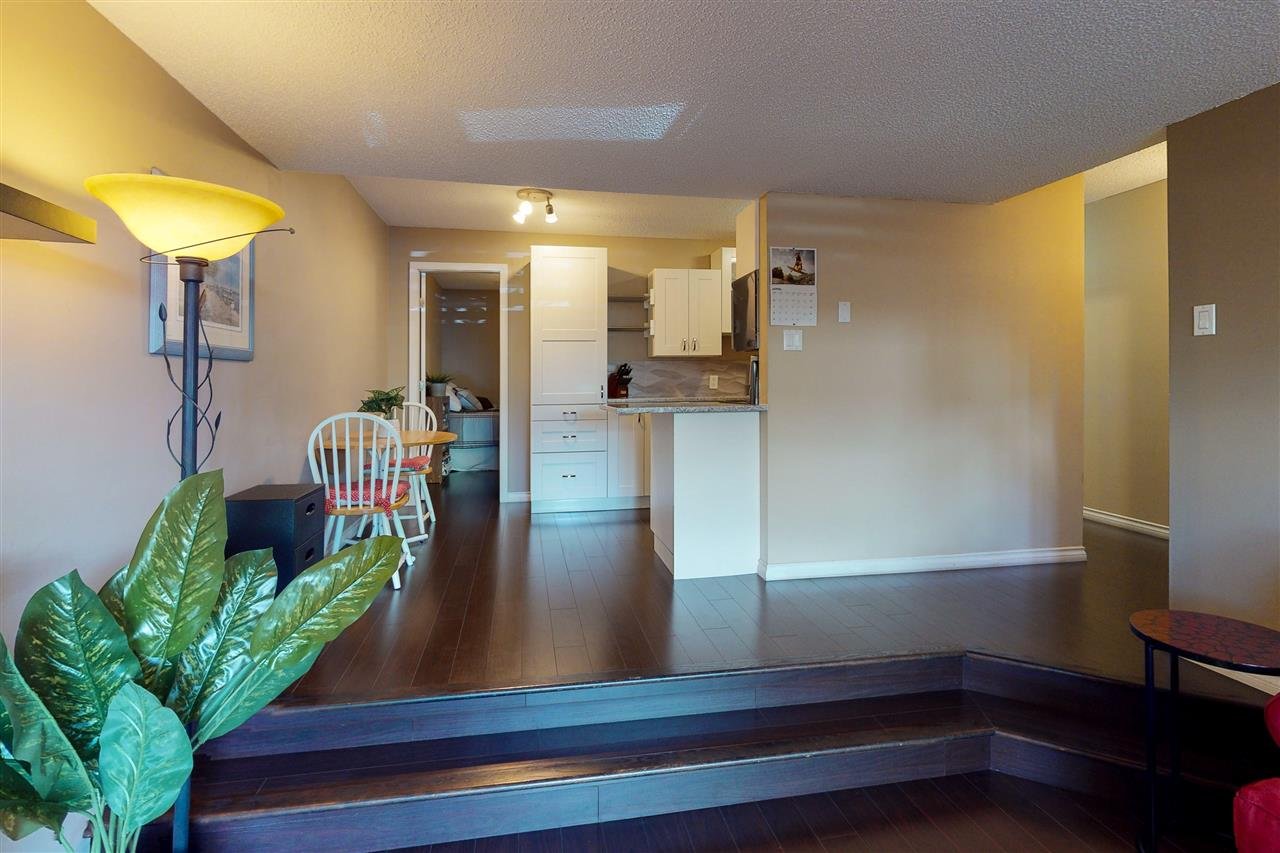 101-1640 W 11th Ave