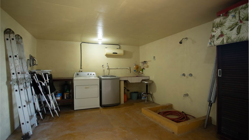 Home with White Water Views and Easy Access in Ojochal