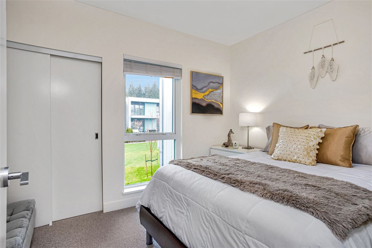 43-3596 Salal Dr