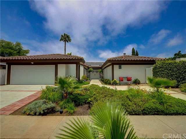 2351 Mesa Drive