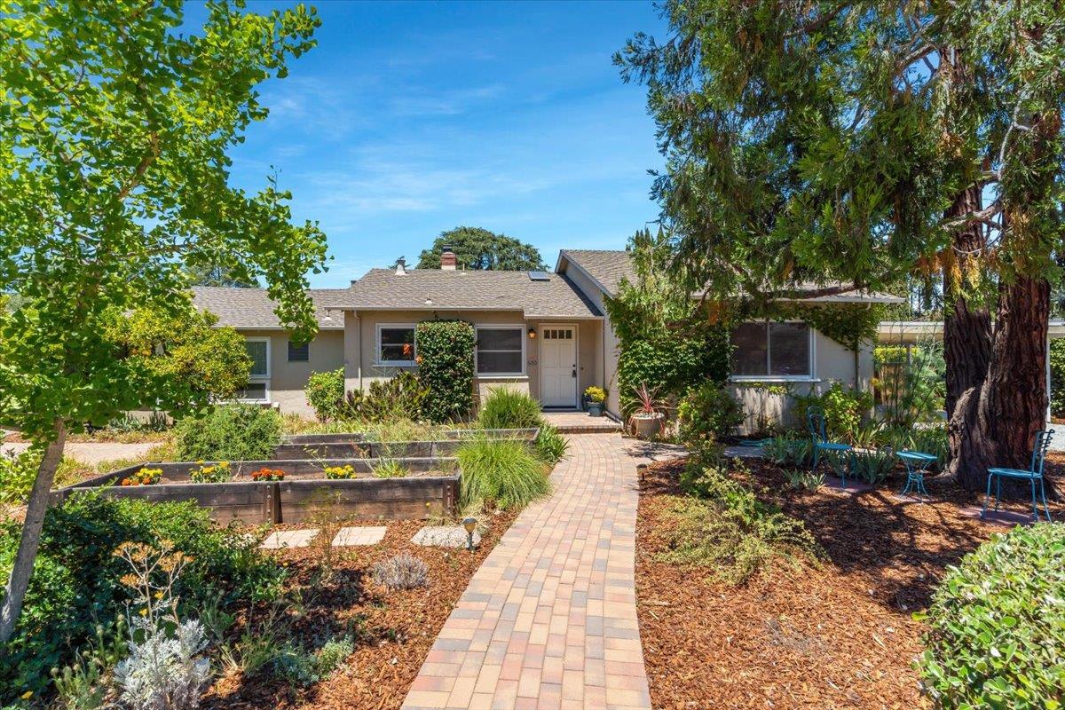 685 Spargur Drive, Los Altos 94022	