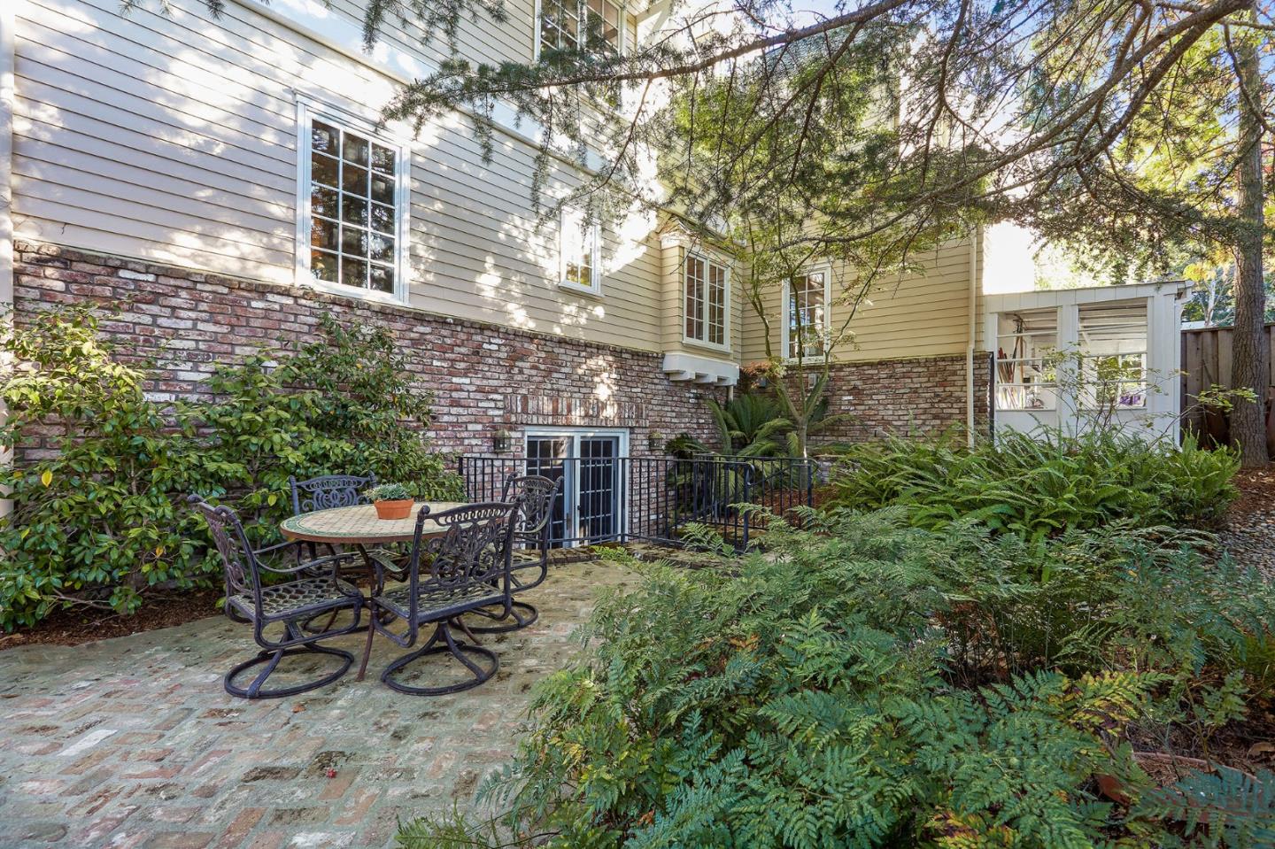 17930 Vineland Avenue, Monte Sereno