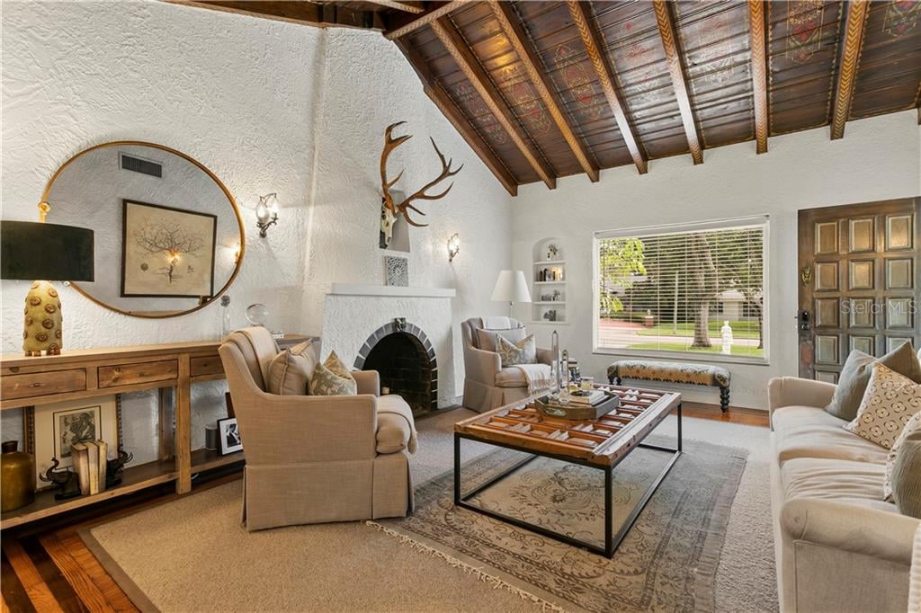 European Seaside Villa