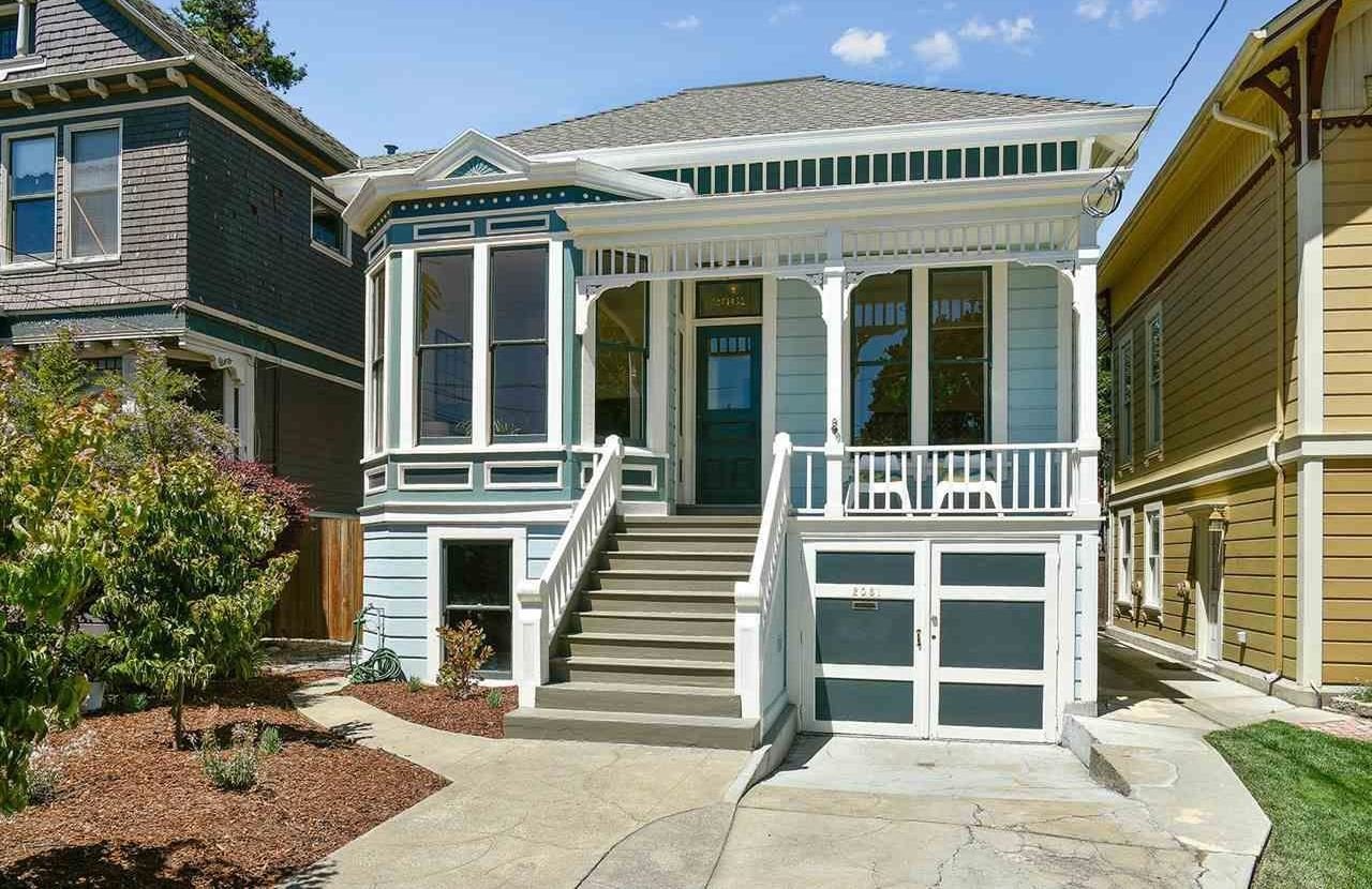 2061 Alameda Ave