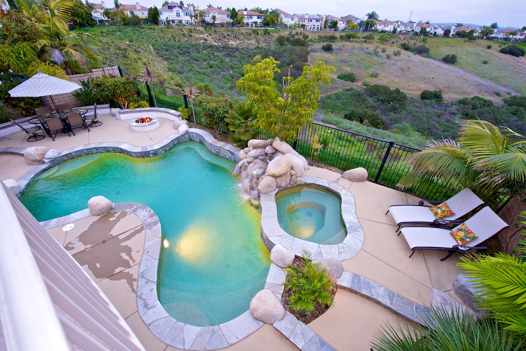 10541 Whispering Hills Lane