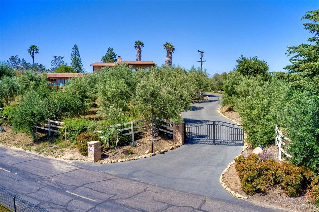 4755 San Jacinto Terrace | Fallbrook