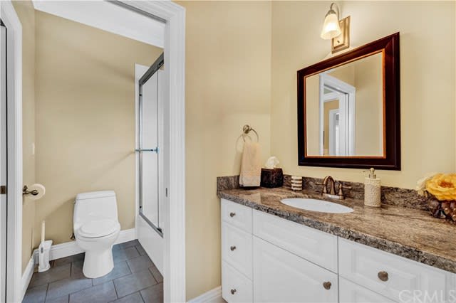 296 E Bay, Costa Mesa