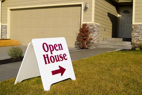 What to Know About Preparing for an Open House