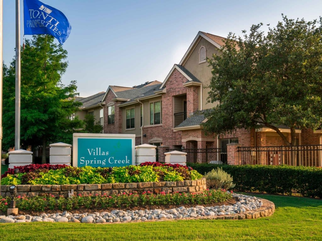 Vistas At Spring Creek