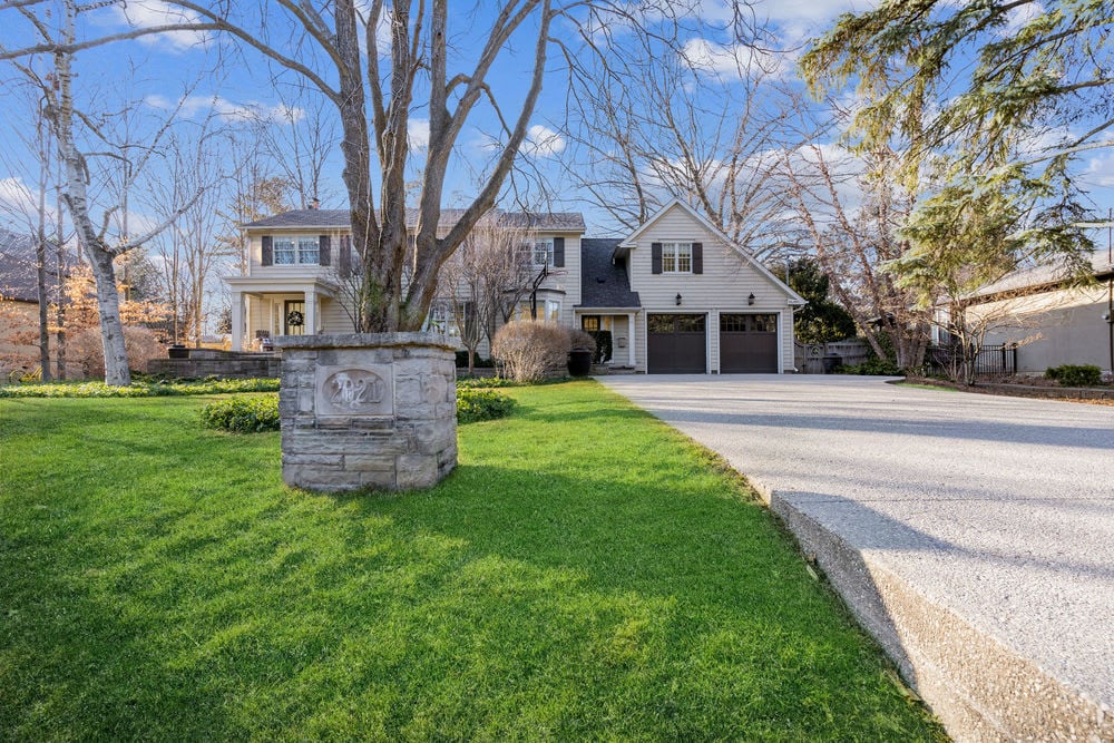 Timeless Gem in Southeast Oakville