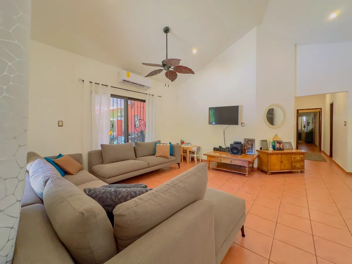 Gated Colonial Home With Casita, Papagayo, Guanacaste