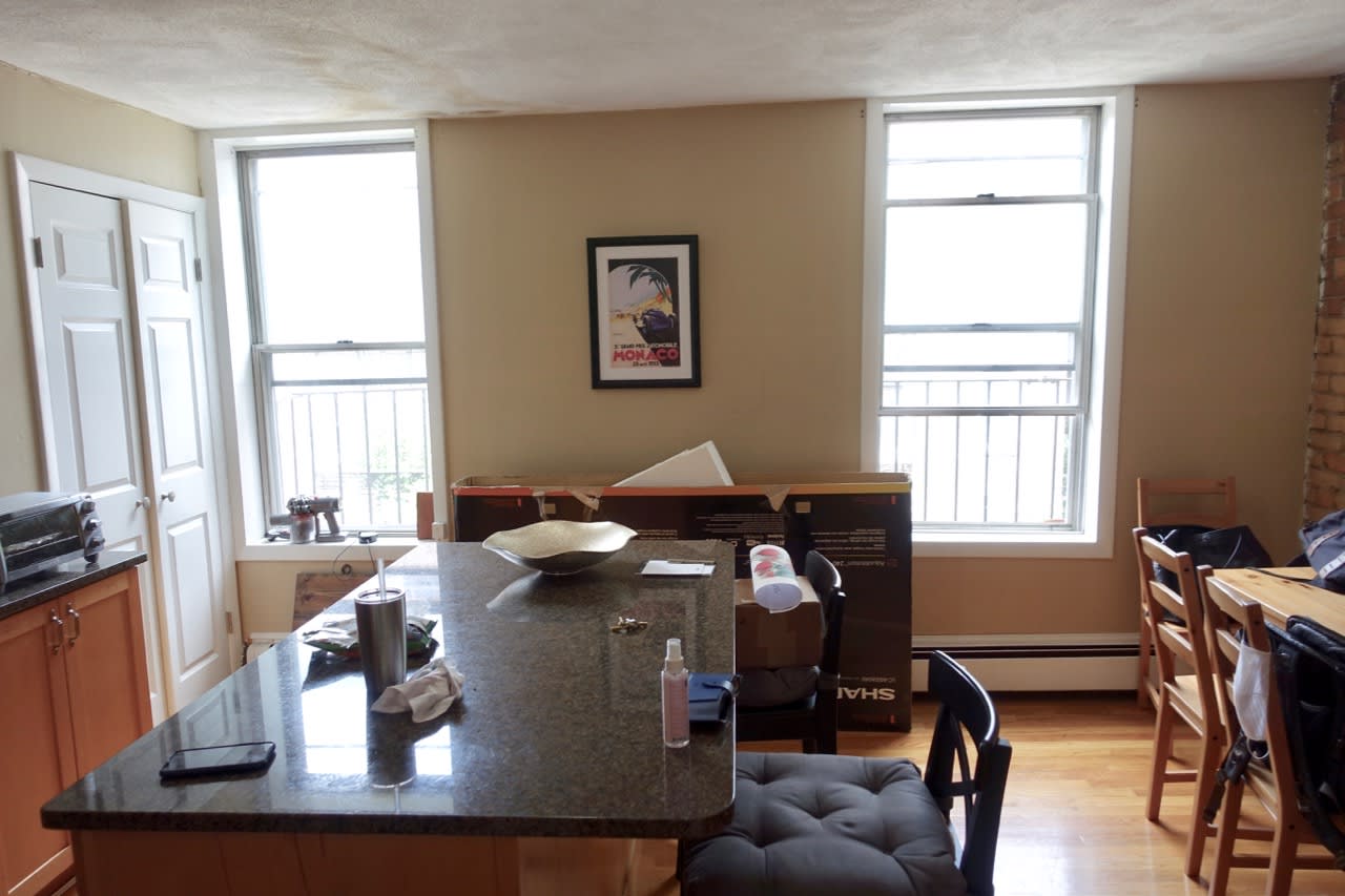 Warren Avenue @ Clarendon 2 bedroom - Heat and Hot Water Included! Laundry in unit! 