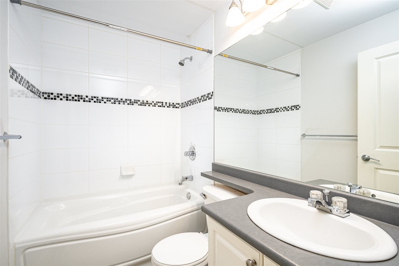 401-1661 Fraser Avenue, Port Coquitlam