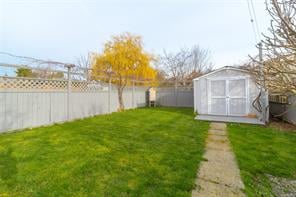 1744 Kings Rd