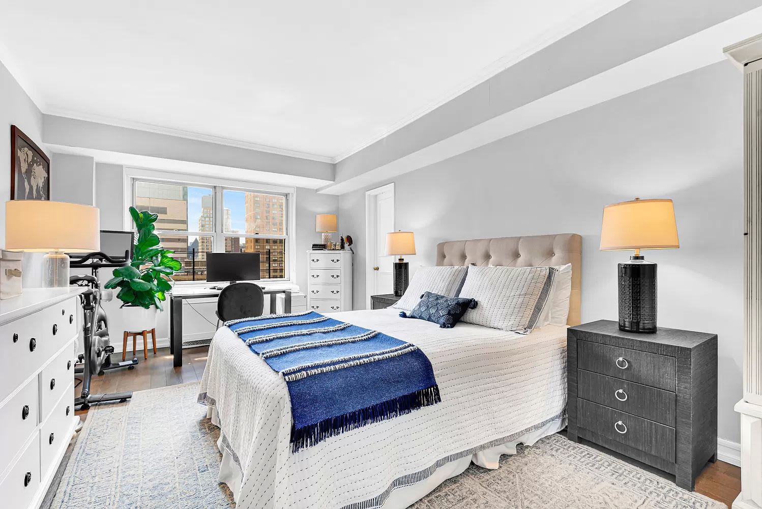 420 E 72nd St, #20D