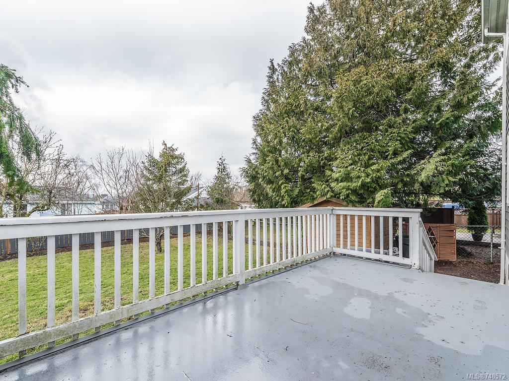 3174 Yew St, Victoria