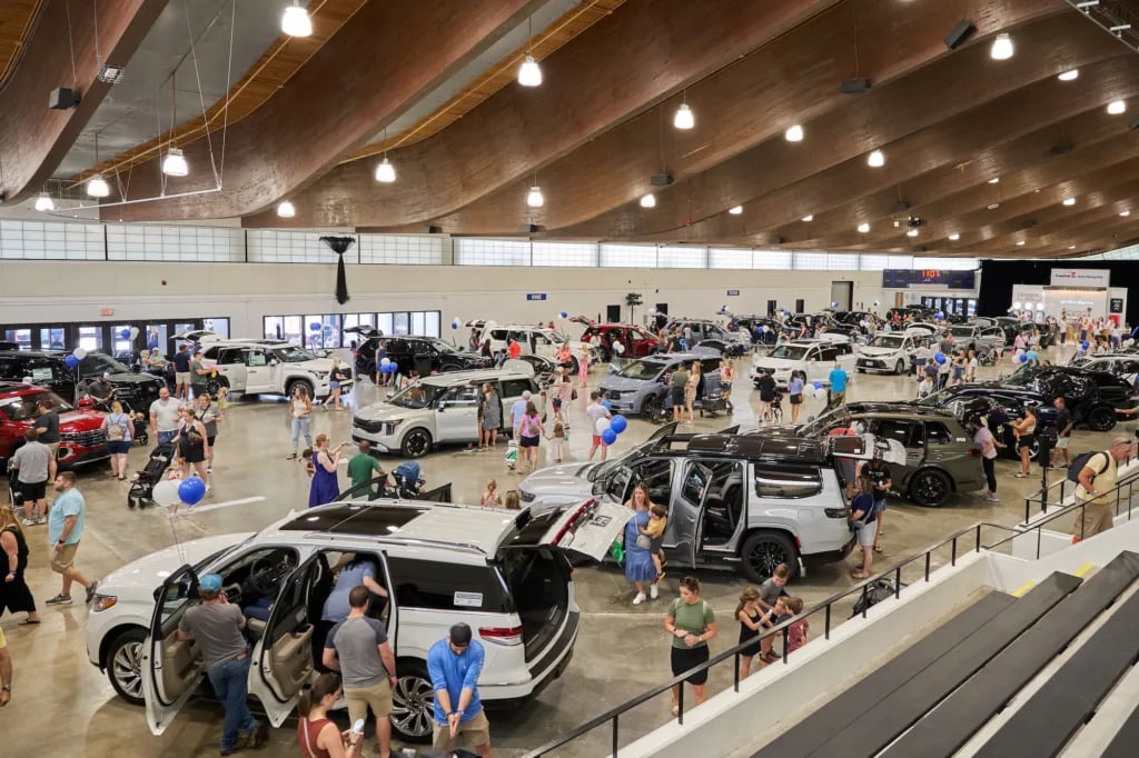 The Car Mom is hosting a St. Louis auto show for families this month