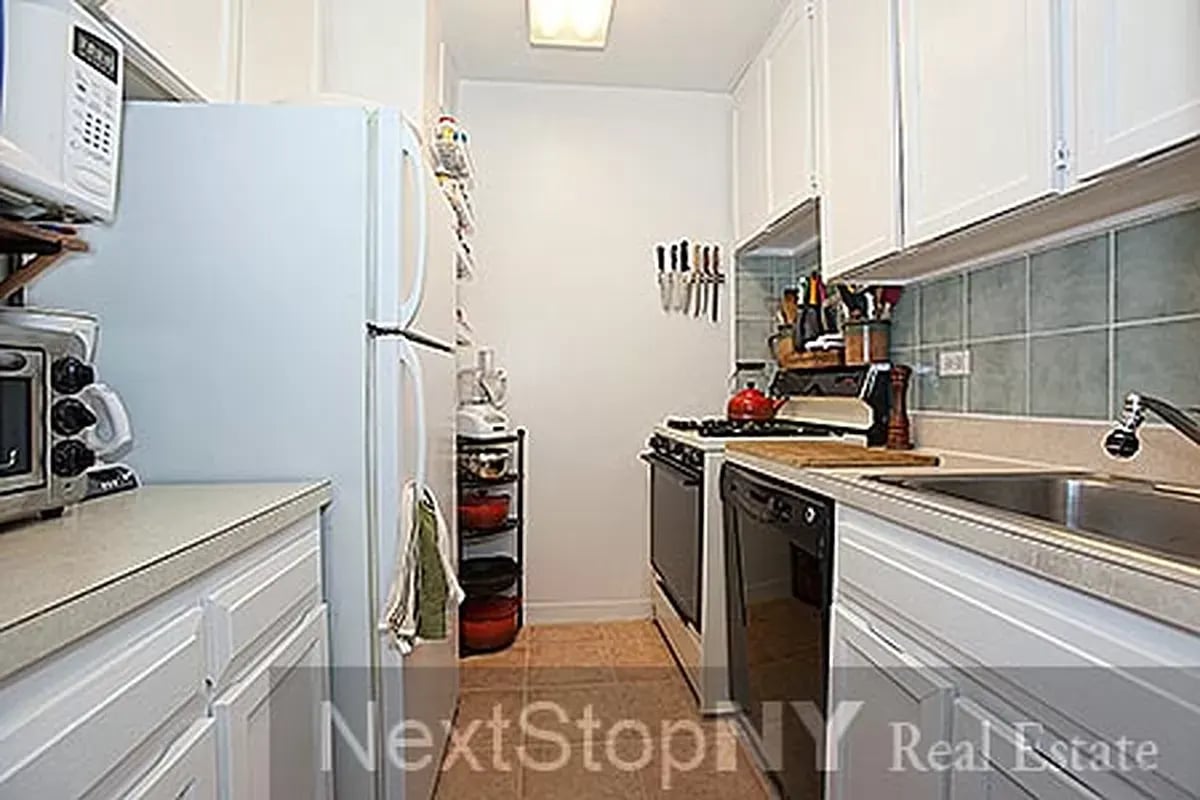 245 East 54th Street #12A