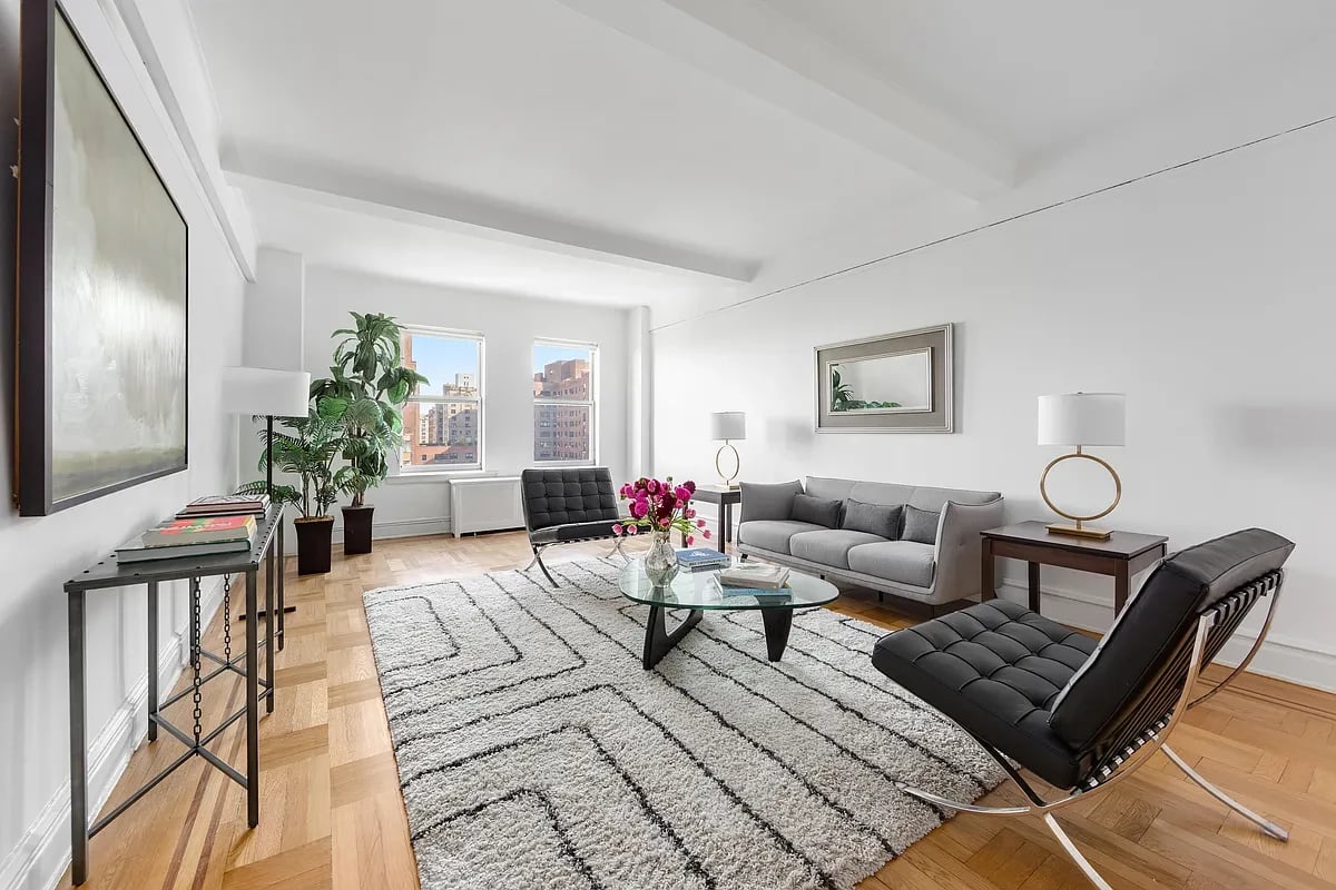 322 W 72nd St, Apt 13B