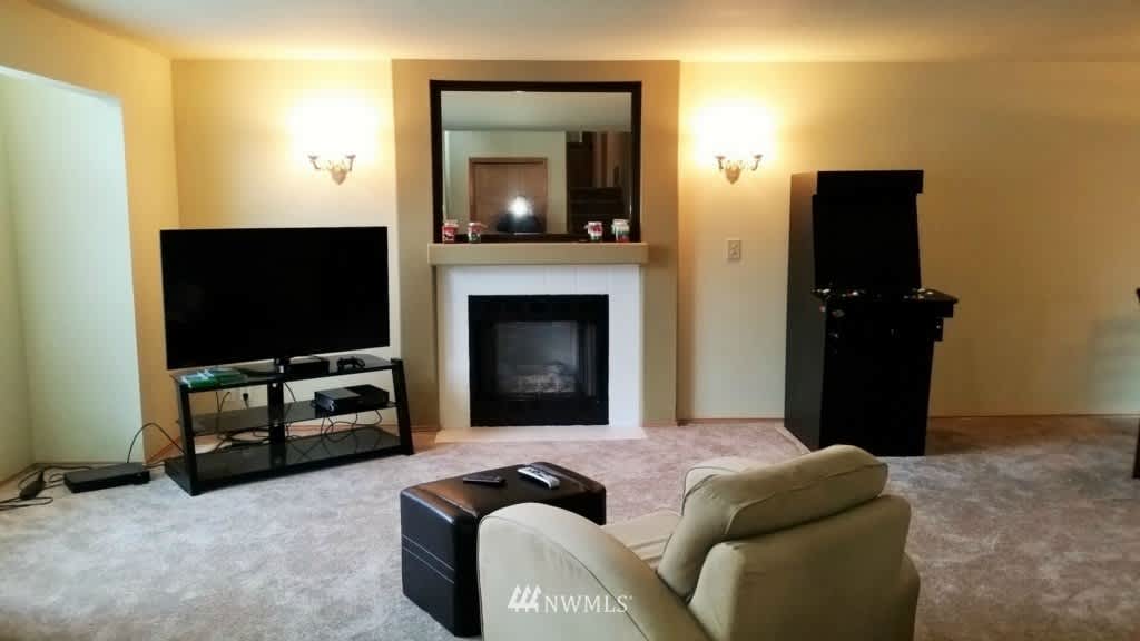 5019 119th Pl SE
