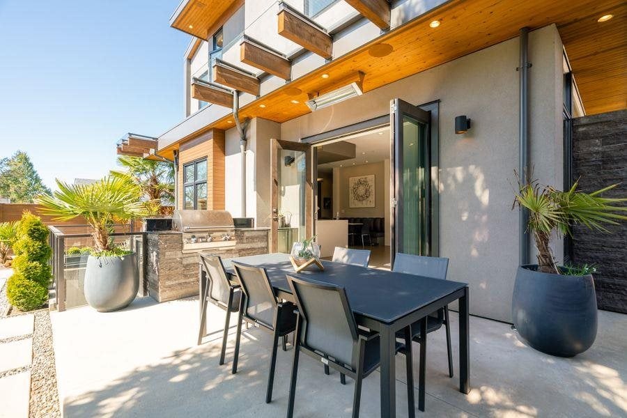 606 W 27th Ave