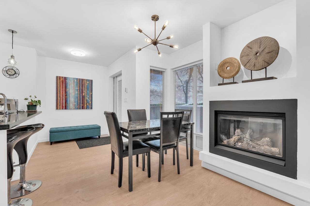 TH1-1288 Chesterfield Ave