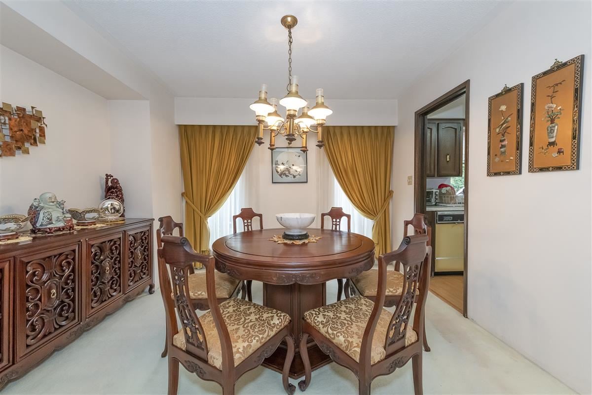 10800 Rosetti Ct